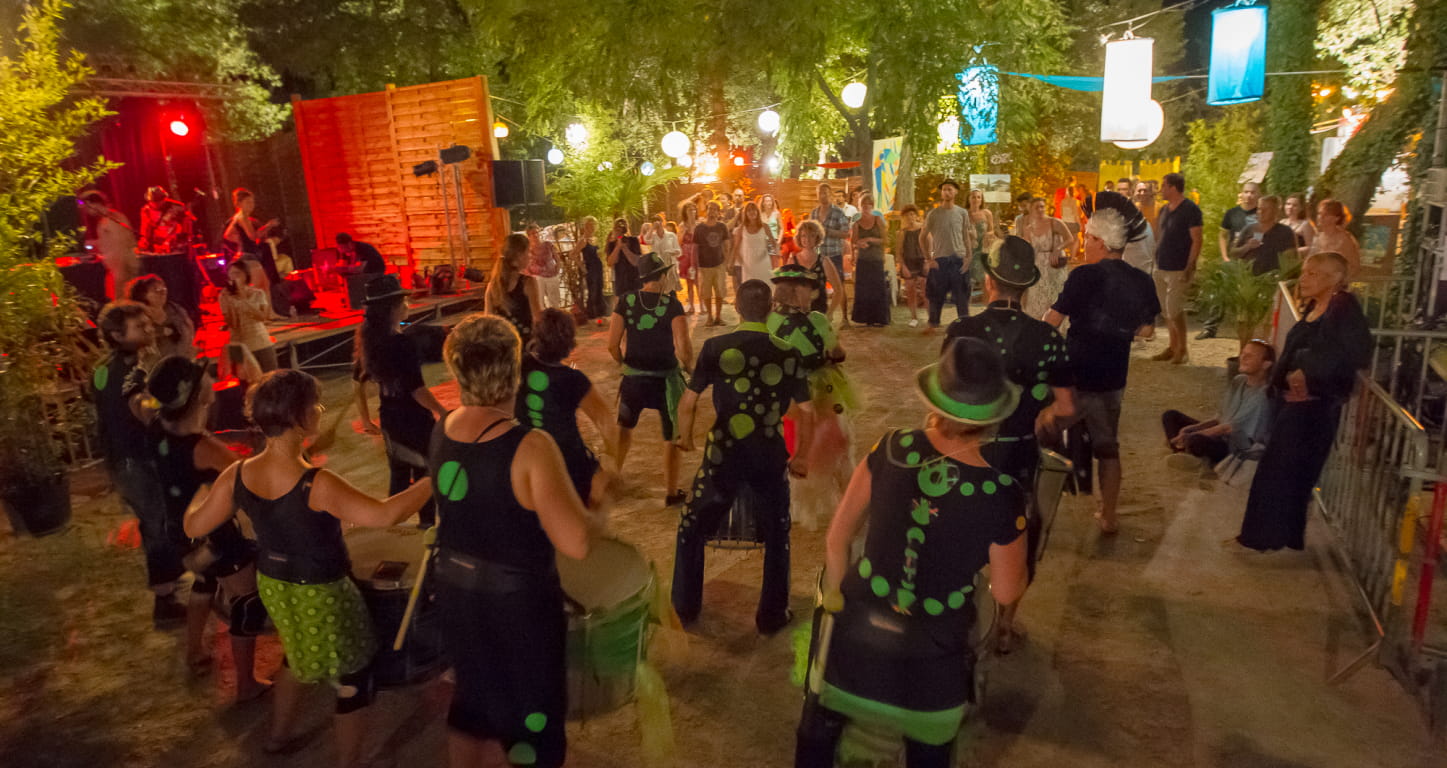 Des danseurs de rue