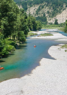 Canoë sur la rivière Drôme - Top des spots nature de la Drôme