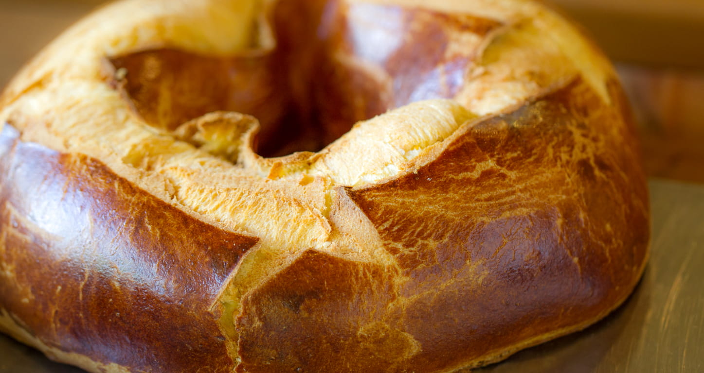 La pogne, brioche de Romans, sur la Vallée de l'Isère