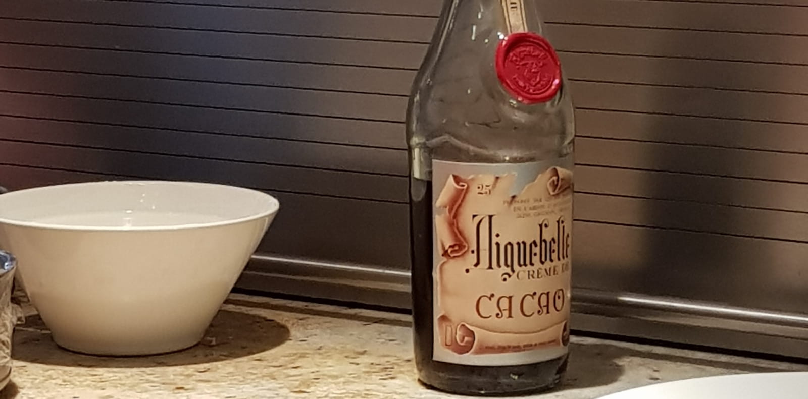 Bouteille de liqueur de cacao