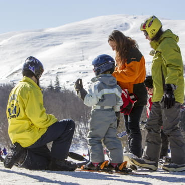 Famille au ski dans le Vercors Drôme