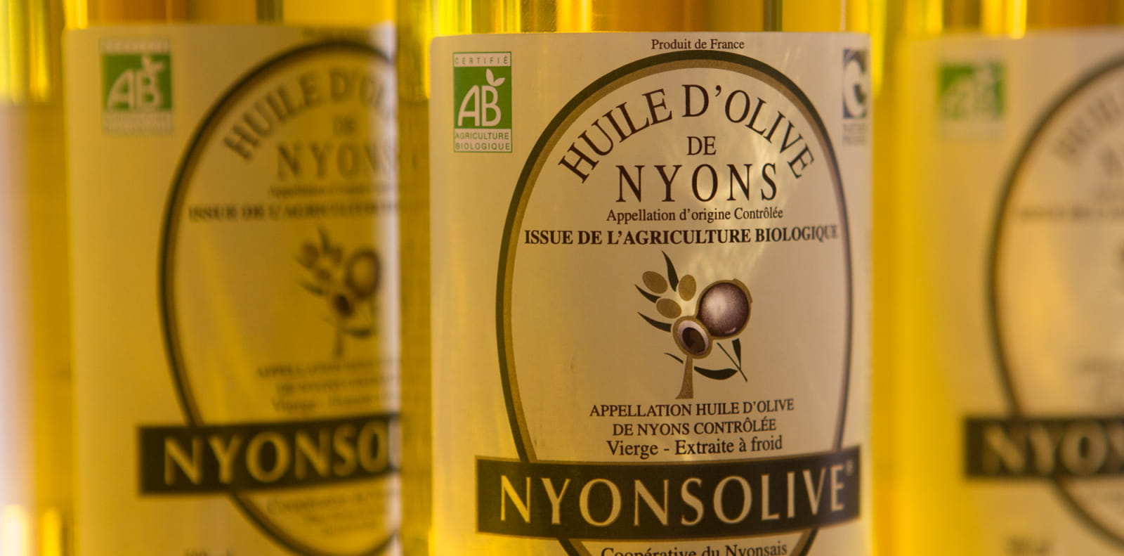 bouteilles d huile d'olive de Nyons
