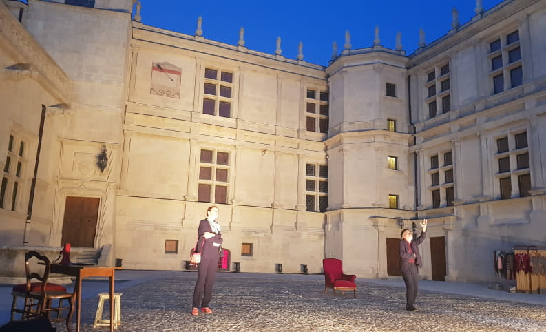 Molière-Sévigné : Déambulation au château de Grignan - été 2020