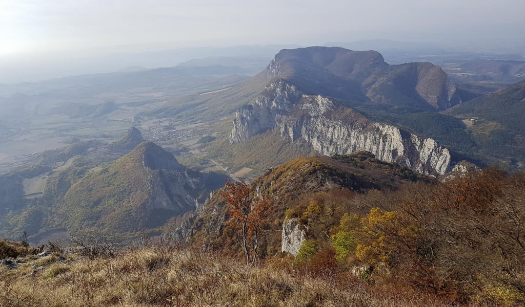 le synclinal perché de la forêt de Saoû