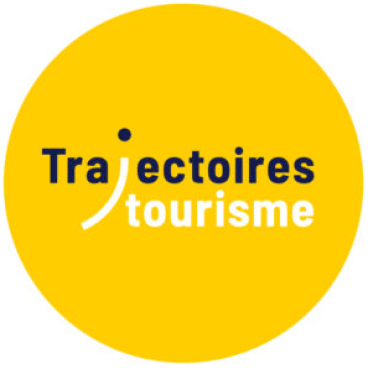 logo trajectoires tourisme carré