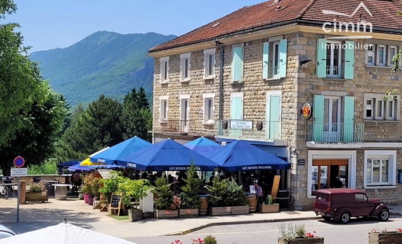 Fonds de commerce restaurant à vendre à La Chapelle-en-Vercors